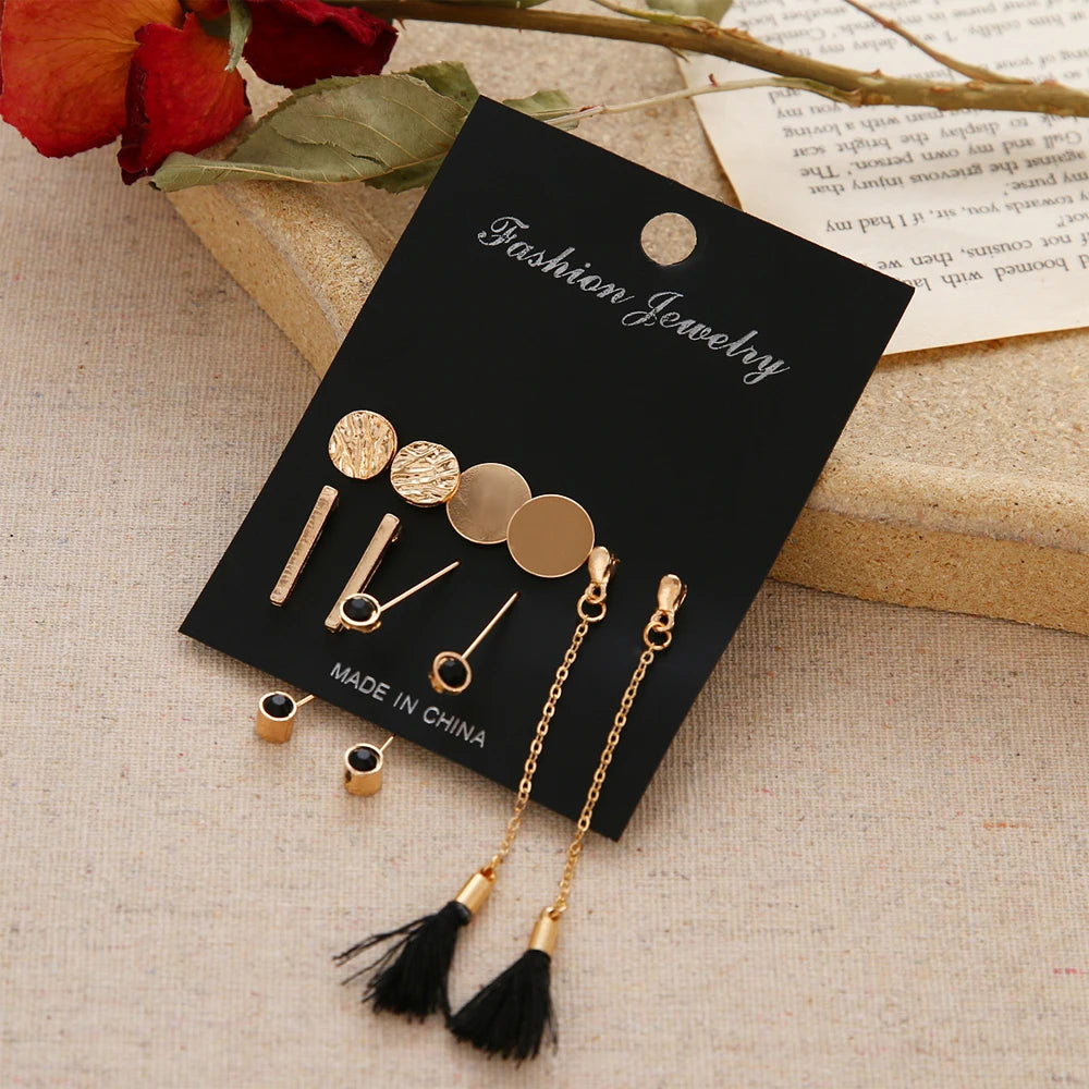 12 Pairs/Set Women's Earrings Pearl Earrings For Women Bohemian Fashion Jewelry 2021 Geometric Crystal Heart Stud Earrings New