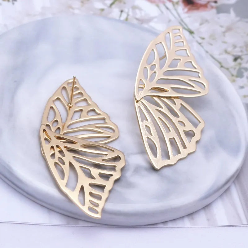 Hot Sale Hollow Big Butterfly Stud Earring for Women Metal Angel Wing Pendant Ear Statement Jewelry Party Christmas Gift