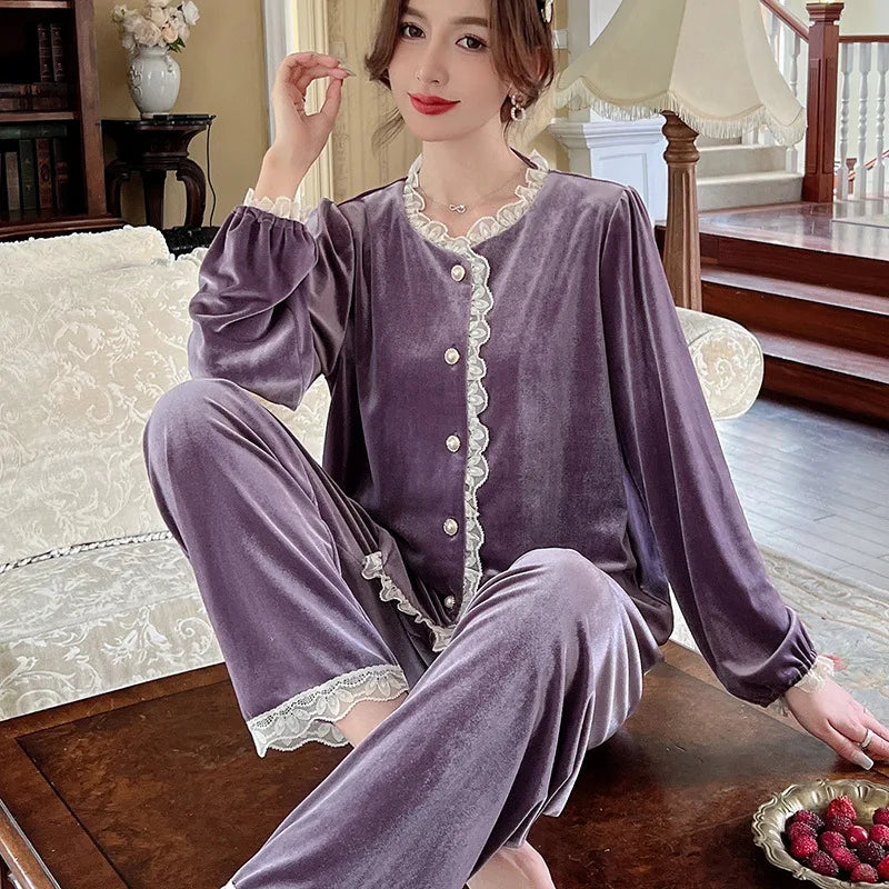 Women's Velvet Sleepwear Comfortable Lace Top Long Trousers Pajamas Set Home Clothes Ladies Nightwear Outer Clothes Pijama Mujer