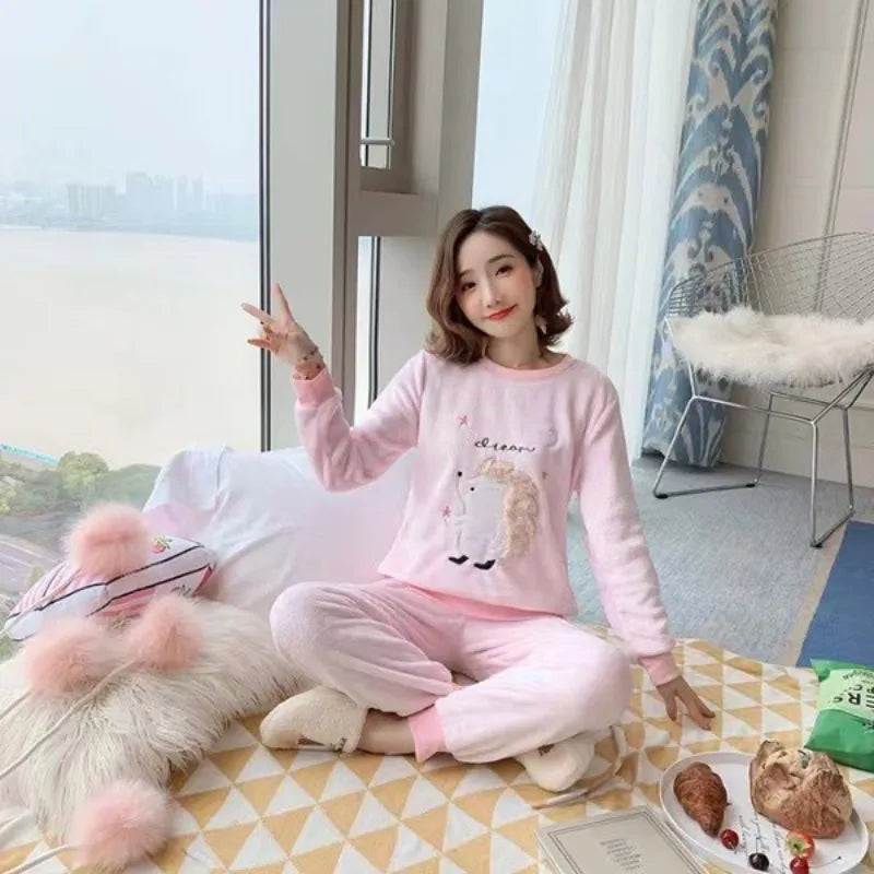 Autumn Winter New Flannel Soft Warm Women's Pajamas Round Neck Long Sleeve Women Two Piece Set Cute Printing Pajama Suit Women