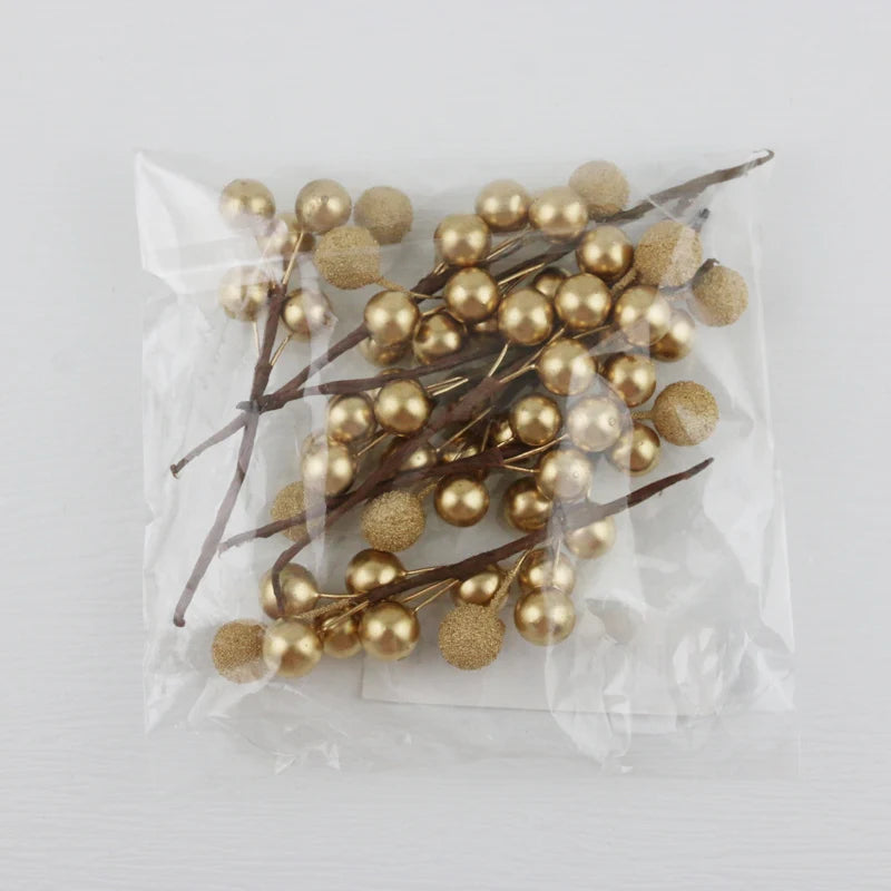 (10 Pcs/pack) 10cm Christmas Tree Berry Decoration Simulation Yangmei Golden Berry Bouquet False Plant Wreath Home Decoration