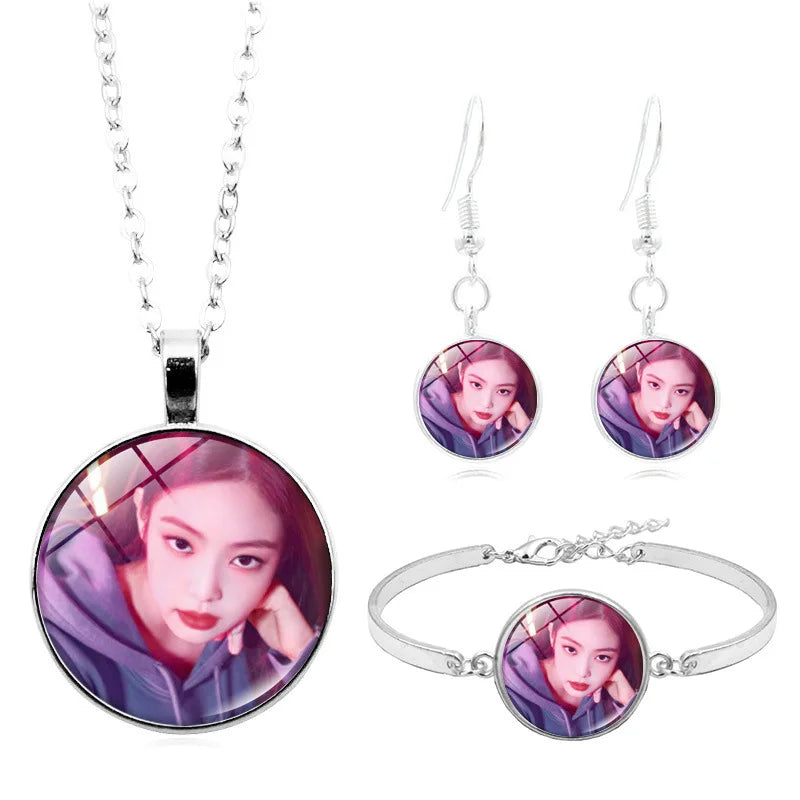 Korean Girls Group ROSE LISA JISOO JENNIE Trendy Fashion Kpop Jewelry Necklace Baracelet Earrings Set for Woman Girl Friend Gift