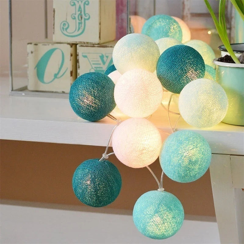 20 LED Cotton Ball Garland String Lights Christmas Fairy Lighting Strings for Outdoor Holiday Wedding Xmas Party Home Decoration