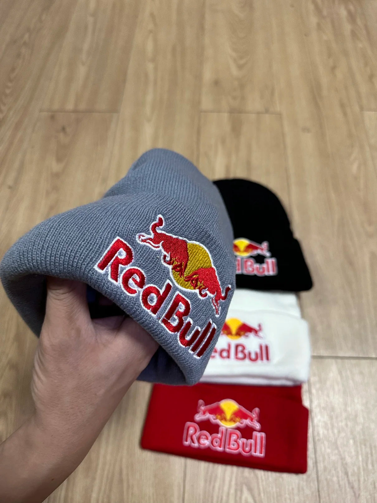 New Fashion 6 colors Red Bull High Quality Knitted Hat for Women and Men Casual Beanie Hat Cap Winter Soft Warm Caps Unisex