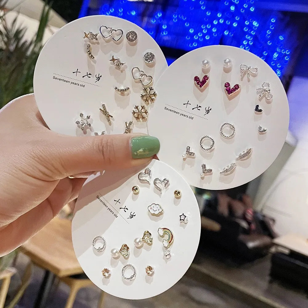 7Pairs Women Acrylic Crystal Small Stud Earring Set Girl Child Heart Star Animal Moon Crown Plastic Earring Brincos Jewelry Gift