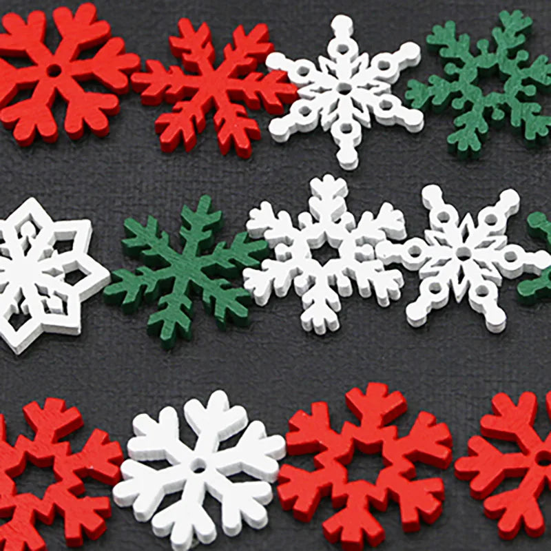 (50 Pieces/pack) 23mm Christmas Snowflake Wood Chips Colorful Diverse New Year's Holiday Party Window Decoration Props Toys DIY