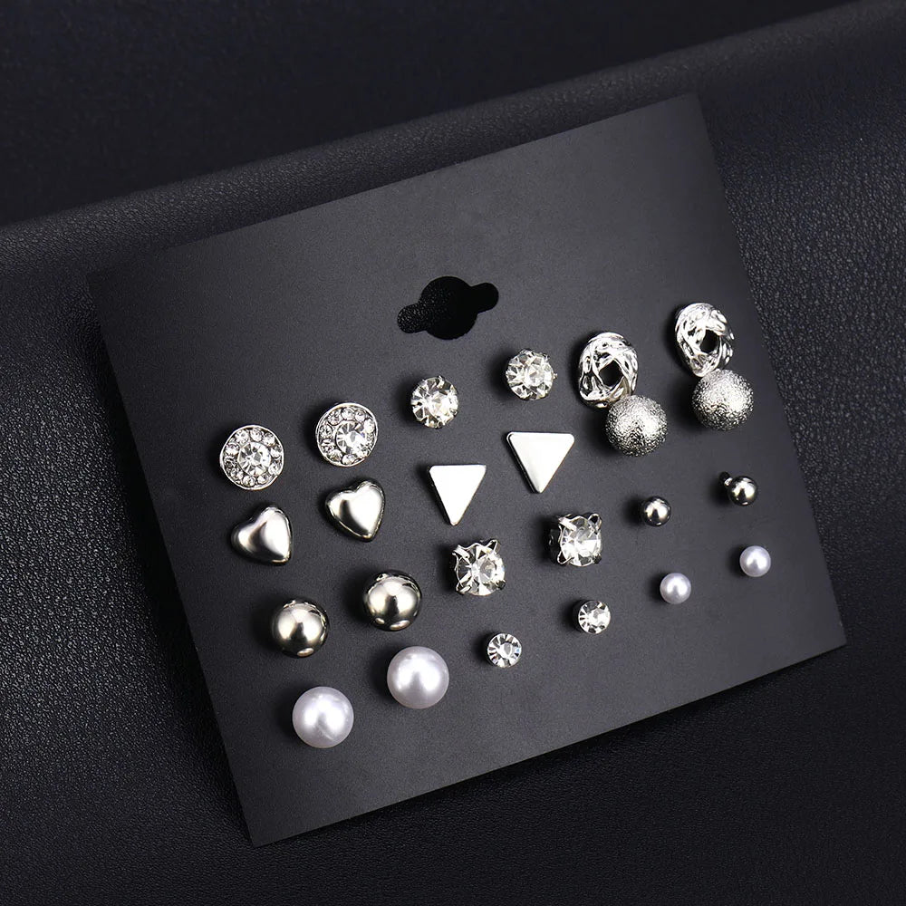 DAXI 2023 Daily Jewelry Make You Fashionable Simple Temperament Crystal Claw  Pearl Metal Stud Earrings Set