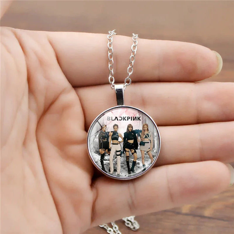 Korean Girls Group ROSE LISA JISOO JENNIE Trendy Fashion Kpop Jewelry Necklace Baracelet Earrings Set for Woman Girl Friend Gift