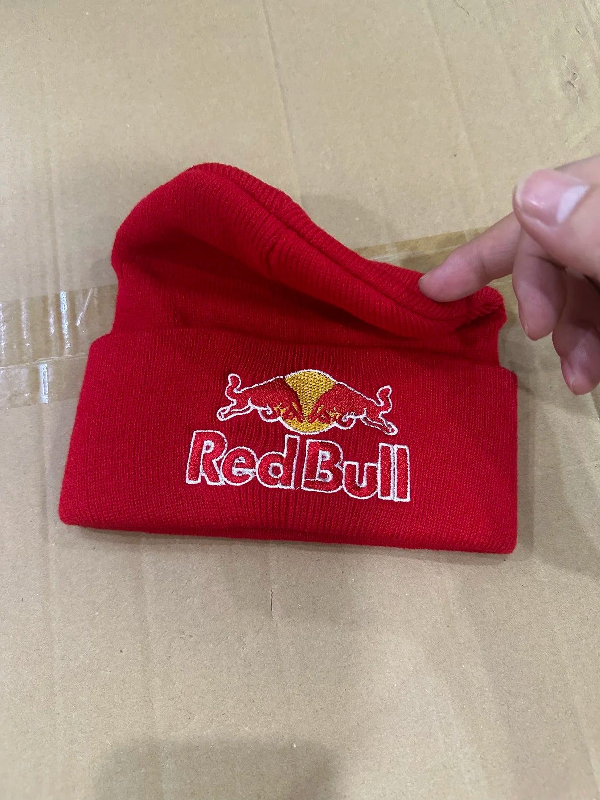 New Fashion 6 colors Red Bull High Quality Knitted Hat for Women and Men Casual Beanie Hat Cap Winter Soft Warm Caps Unisex