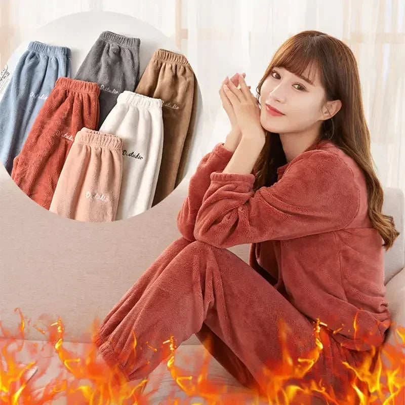 Women's Autumn and Winter Warm Pants Coral Velvet Pajama Set Loose Fitting Home Clothing for Outdoor Women's Oversized Pajamas