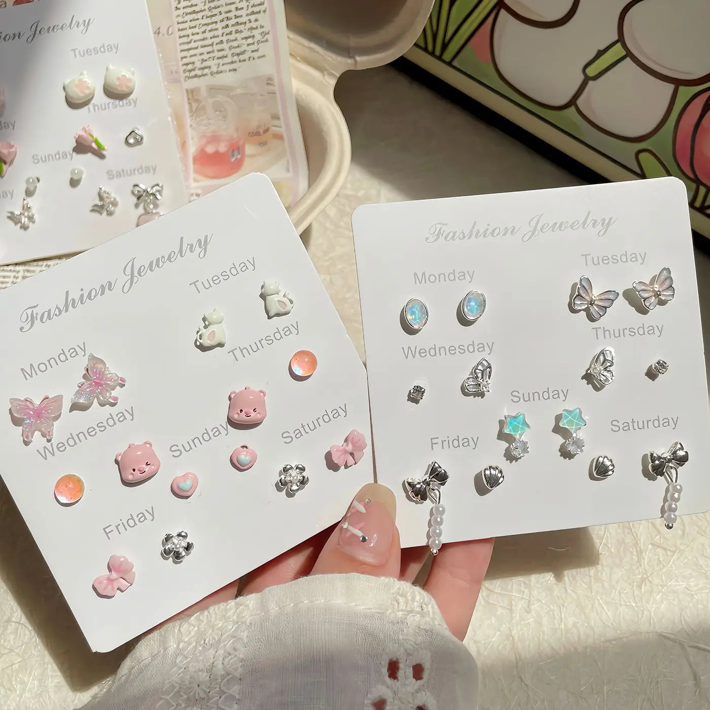 2024 Korean Fashion Exquisite Af Aweek Earrings Set 7 Pairs of Simple and Sweet  Earrings Set Combination of Week Jewelry Gifts