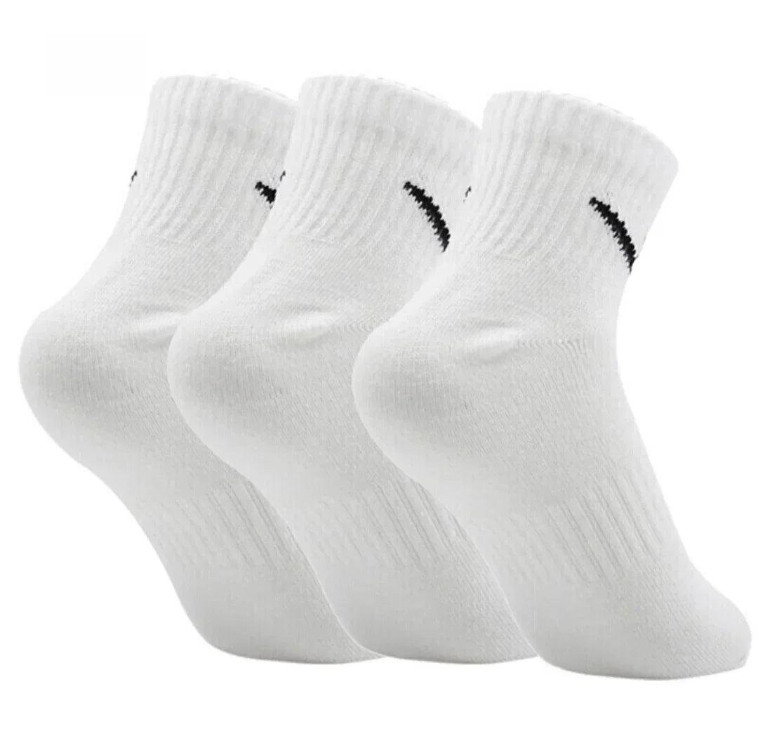 Nike Everyday Lightweightcrew Unisex Sports Socks Men's and Women's 3 Pairs Stockings for Athletic Training S M L XL SX7676