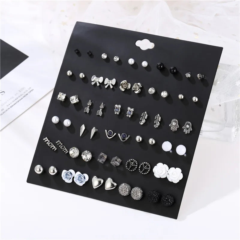 New Design 30Pairs/lot Mixed Crystal Small Stud Earrings Sets For Women Girl Heart Flowers Moon Ear Jewelry Accessories