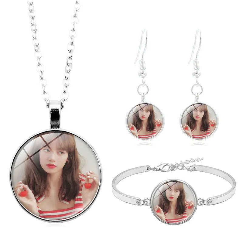 Korean Girls Group ROSE LISA JISOO JENNIE Trendy Fashion Kpop Jewelry Necklace Baracelet Earrings Set for Woman Girl Friend Gift