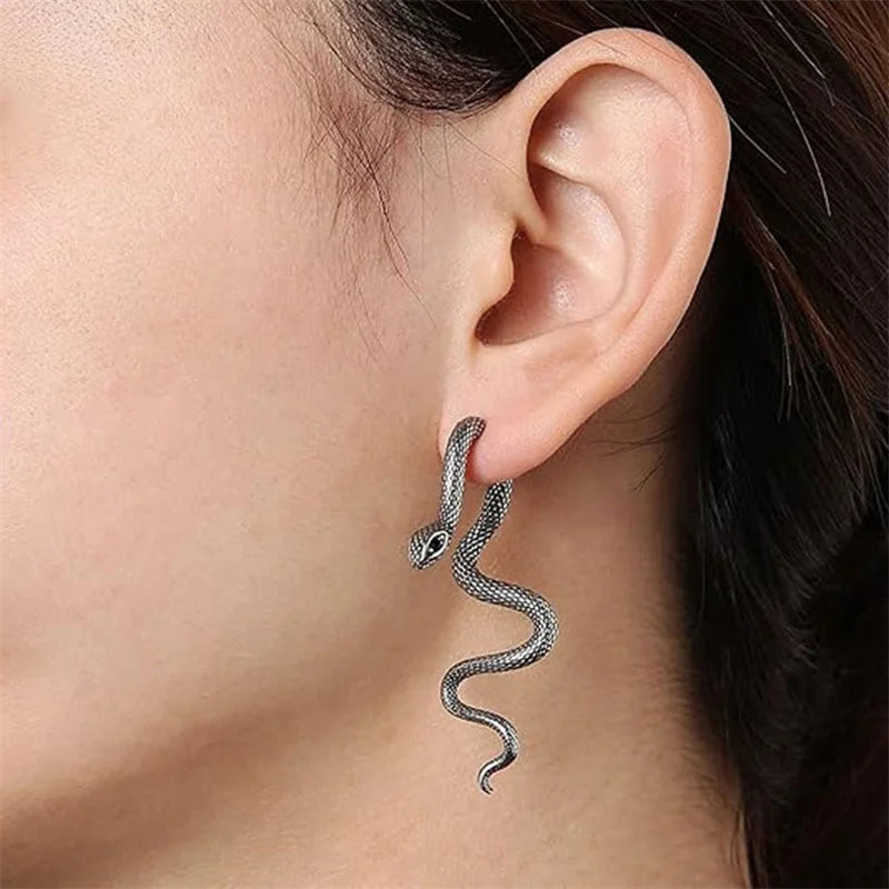 New Hip Hop Detachable Snake Earrings Halloween Dark Long Ear Studs 2025 Chinese Zodiac Ear Ornament