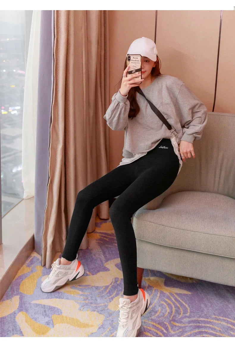 Women's Ultra Thick Fleece Lined Winter Leggings High Waist Sexy Thermal Slim Fit Pants Warm Stretchy Trousers for Cold Weather