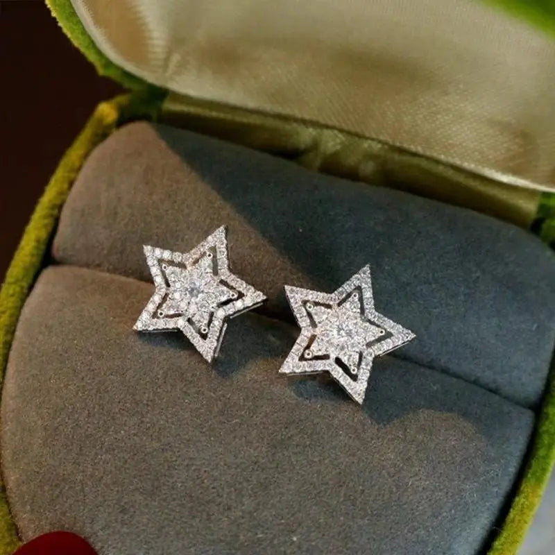 Trend Silver Color Star Crystal Stud Earrings for Women Exquisite Geometry Ear Jewelry Accessory Wholesale Girl Gift