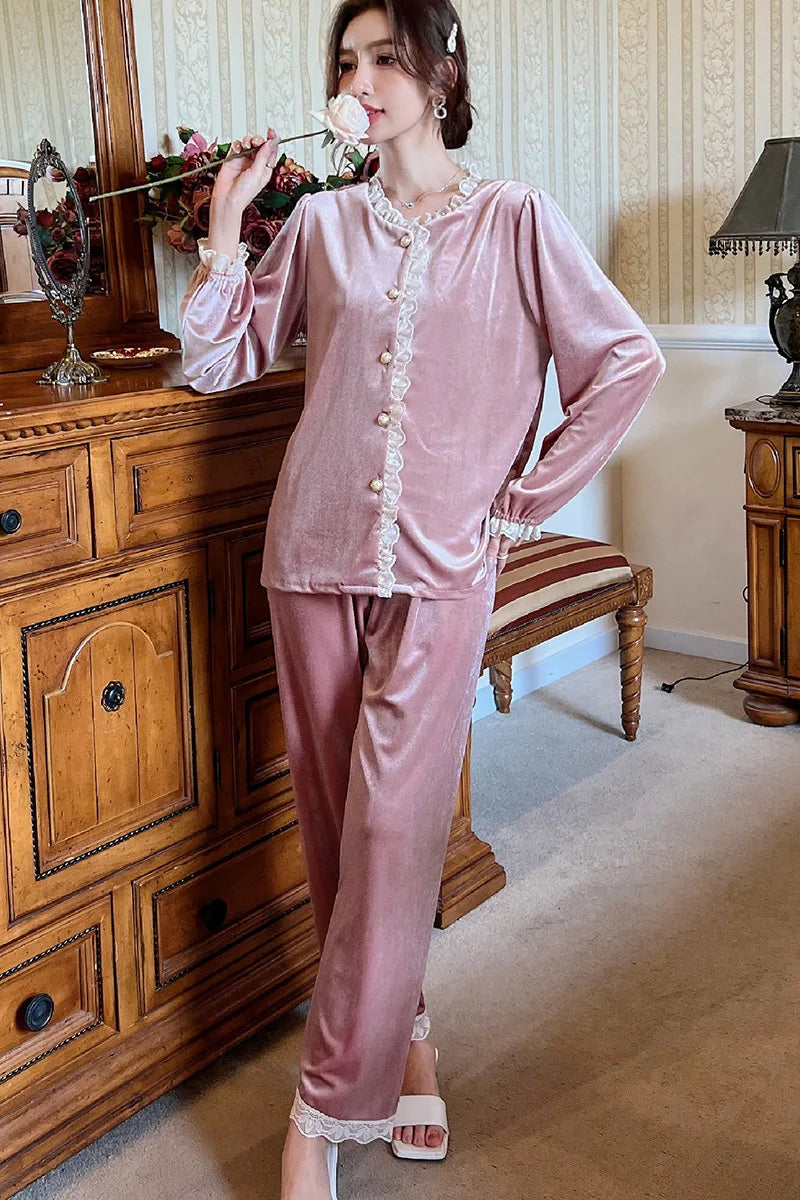 Women's Velvet Sleepwear Comfortable Lace Top Long Trousers Pajamas Set Home Clothes Ladies Nightwear Outer Clothes Pijama Mujer