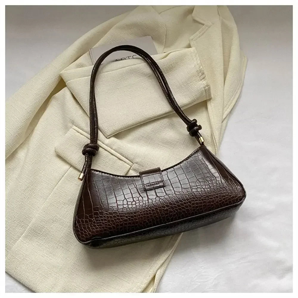 2024 New Fashion Solid Color French Small Hand Baguette Bag French Texture Popular Bag White Underarm Bag Female