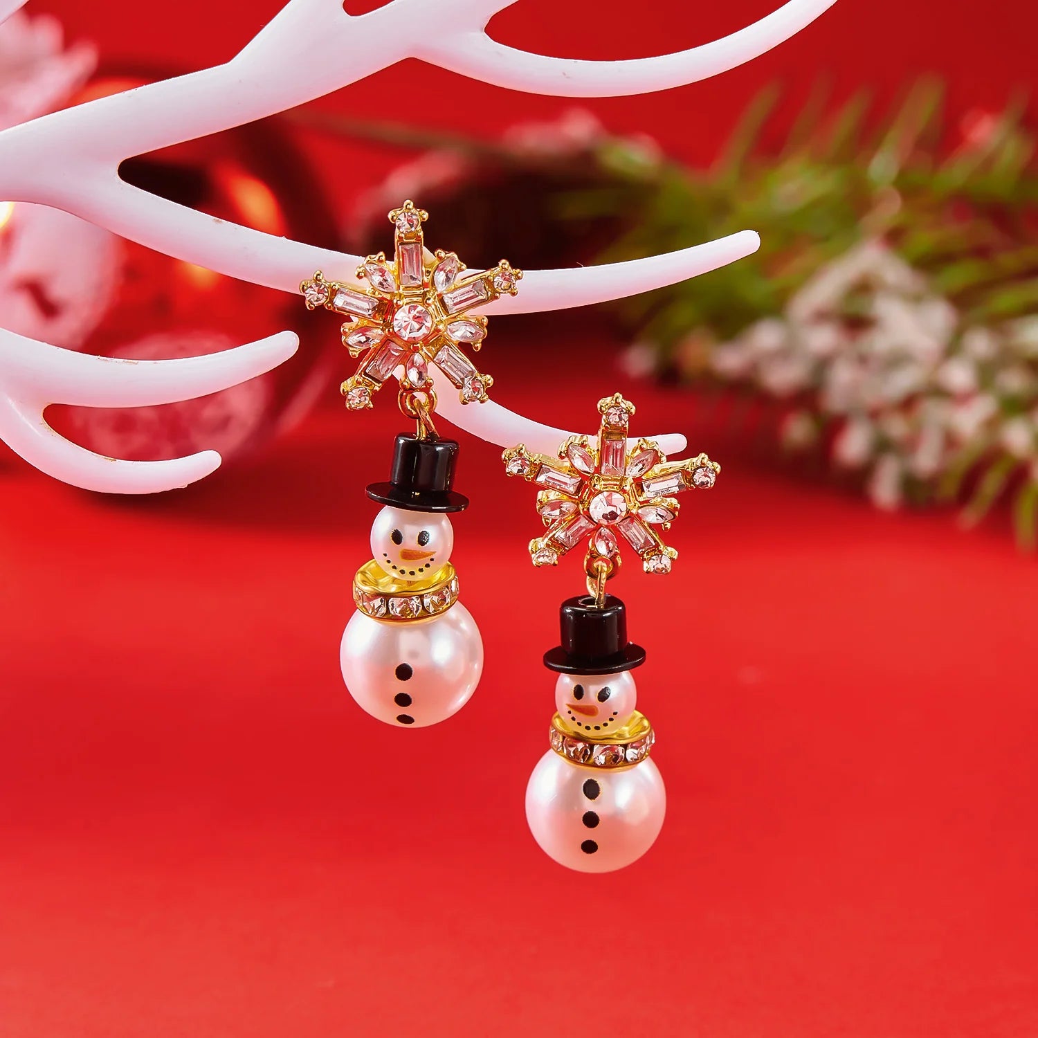 Fashion Christmas Snowman Snowflake Hoop Earrings For Women Pearl Crystal Piecring Cute Xmas Ear Jewelry New Year Gift