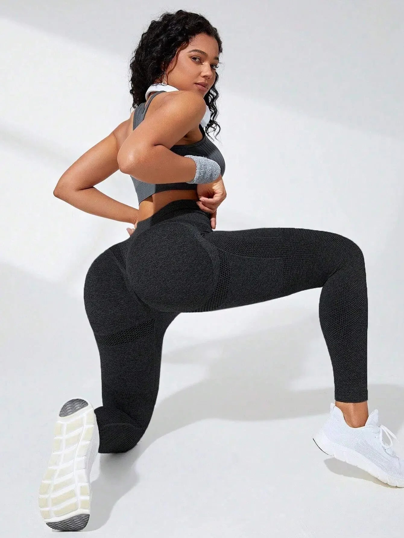 Women Seamless Leggings High Waist Fitness Leggings High Elastic Knitting Fashion Sports Pants Gym Running Yoga Butt Lift Tights