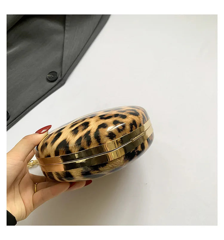 Ladies Famous Brand Evening Clutch Bag Heart Shape PU Patent Leather Leopard Print Luxury Phone Shoulder Handbag Women Wrist Bag