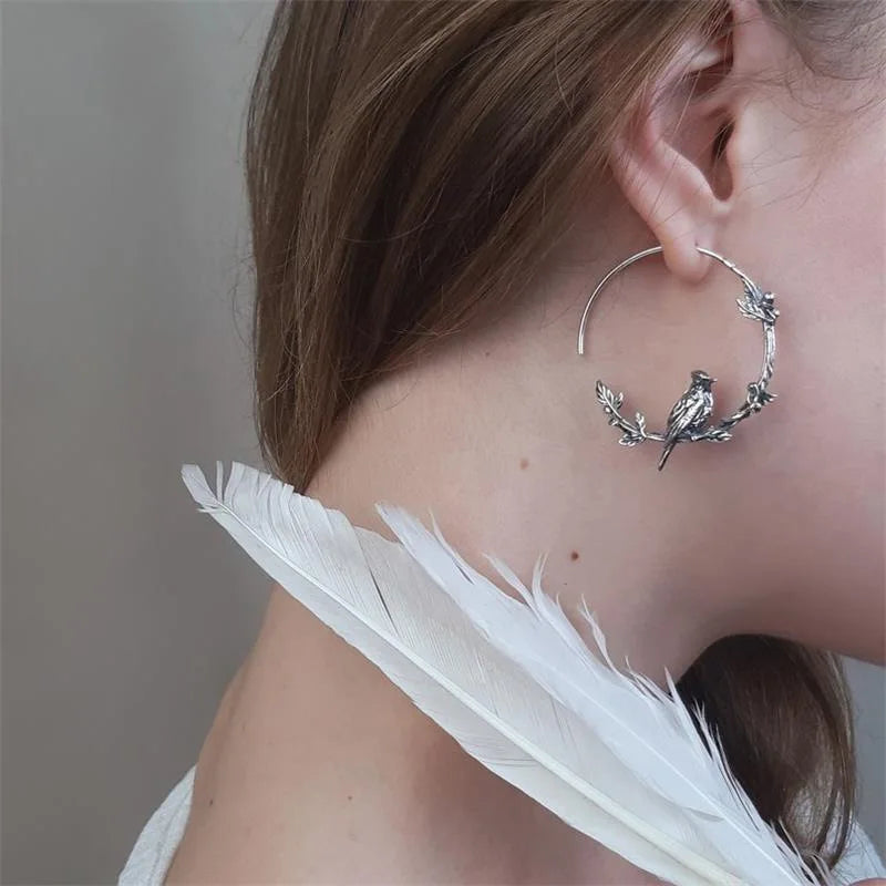 Antique Silver Color Hummingbirds Greetings Bird Ear Ring Earrings for Women Fashion Hoop Earrings Jewelry