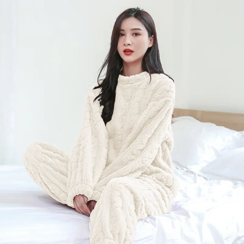 Women Fleece Pajamas Set 2024 Winter Sleepwear Solid Velvet 2 Piece Pant Home Suit Fluffy Casual Pajamas Warm O-neck Night Wear