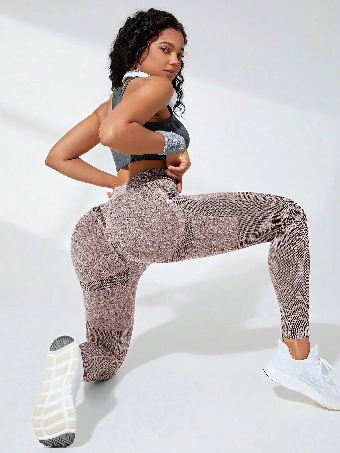 Women Seamless Leggings High Waist Fitness Leggings High Elastic Knitting Fashion Sports Pants Gym Running Yoga Butt Lift Tights