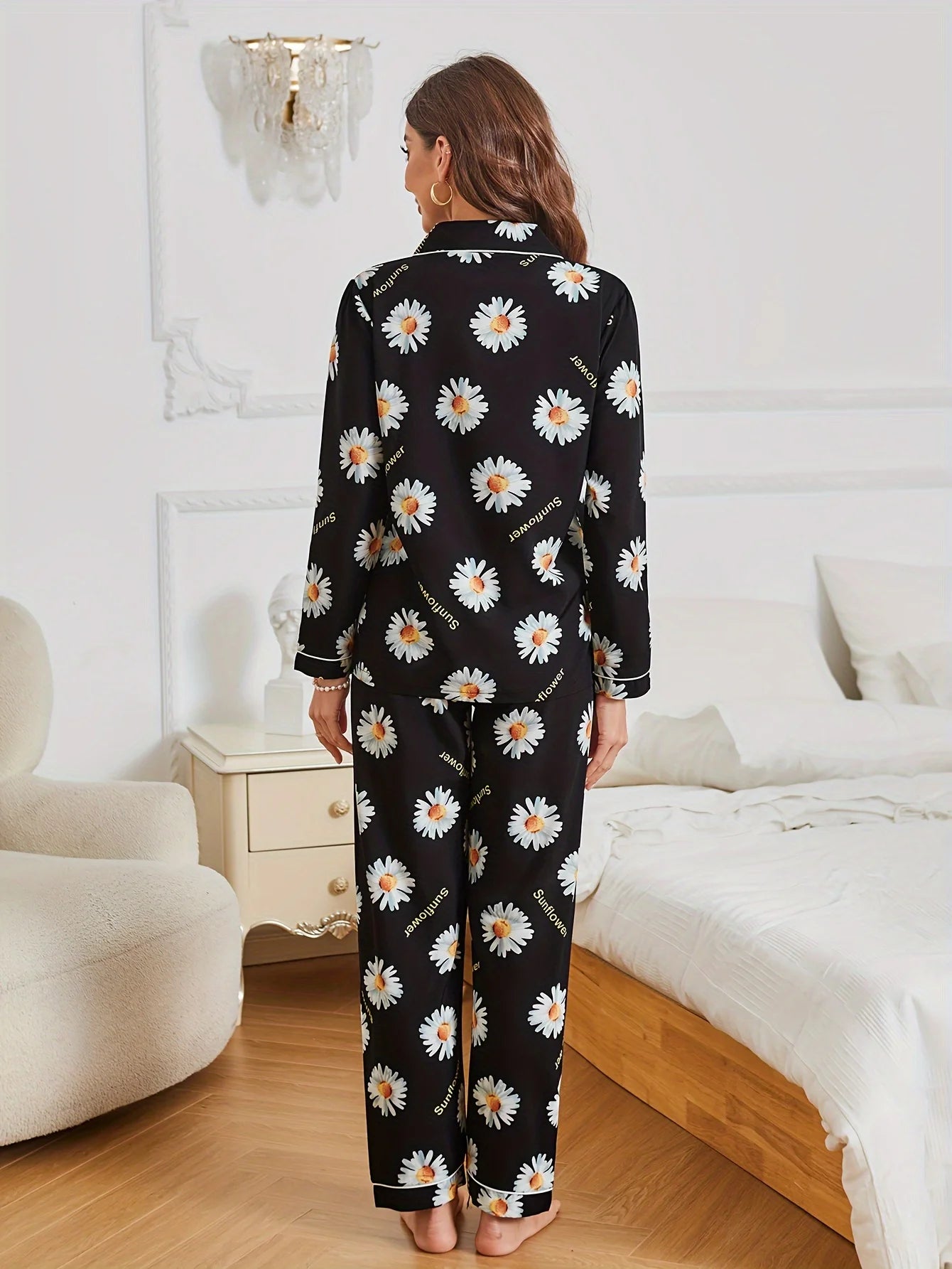 Daisy Print Pajama Set, Casual Long Sleeve Buttons Lapel Top & Elastic Pants, Women's Sleepwear