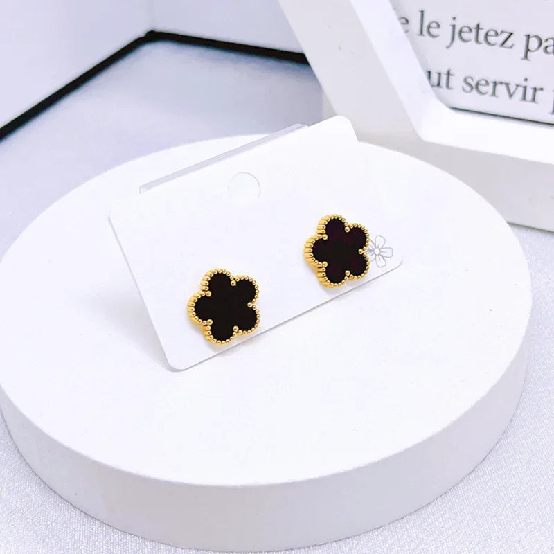 Lucky Five-petal Flower Clover Earrings Necklace Ring Bracelet Five-piece set for Woman Fashionable Accessories Party Jewelry