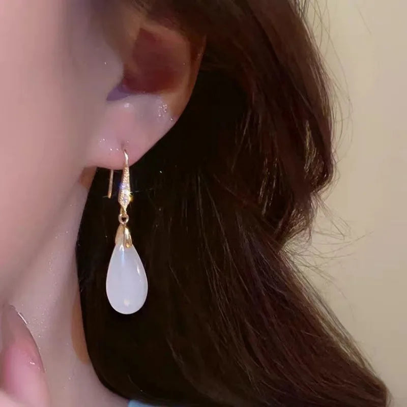 Fashion Simple White Jade Drop Earrings Temperament Long Simple Style Chinese Style Ear Jewelry Wholesale