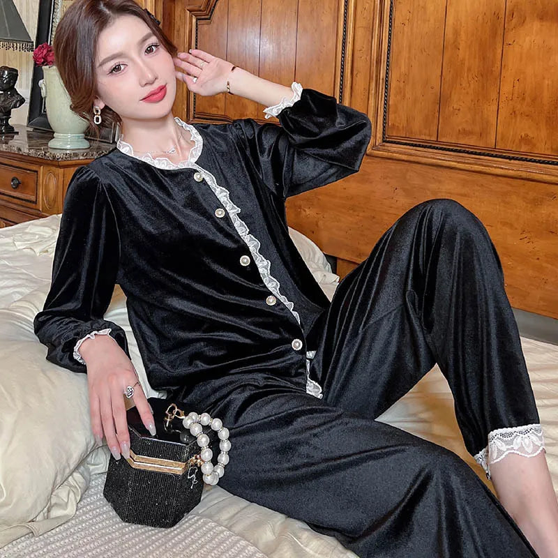 Women's Velvet Sleepwear Comfortable Lace Top Long Trousers Pajamas Set Home Clothes Ladies Nightwear Outer Clothes Pijama Mujer