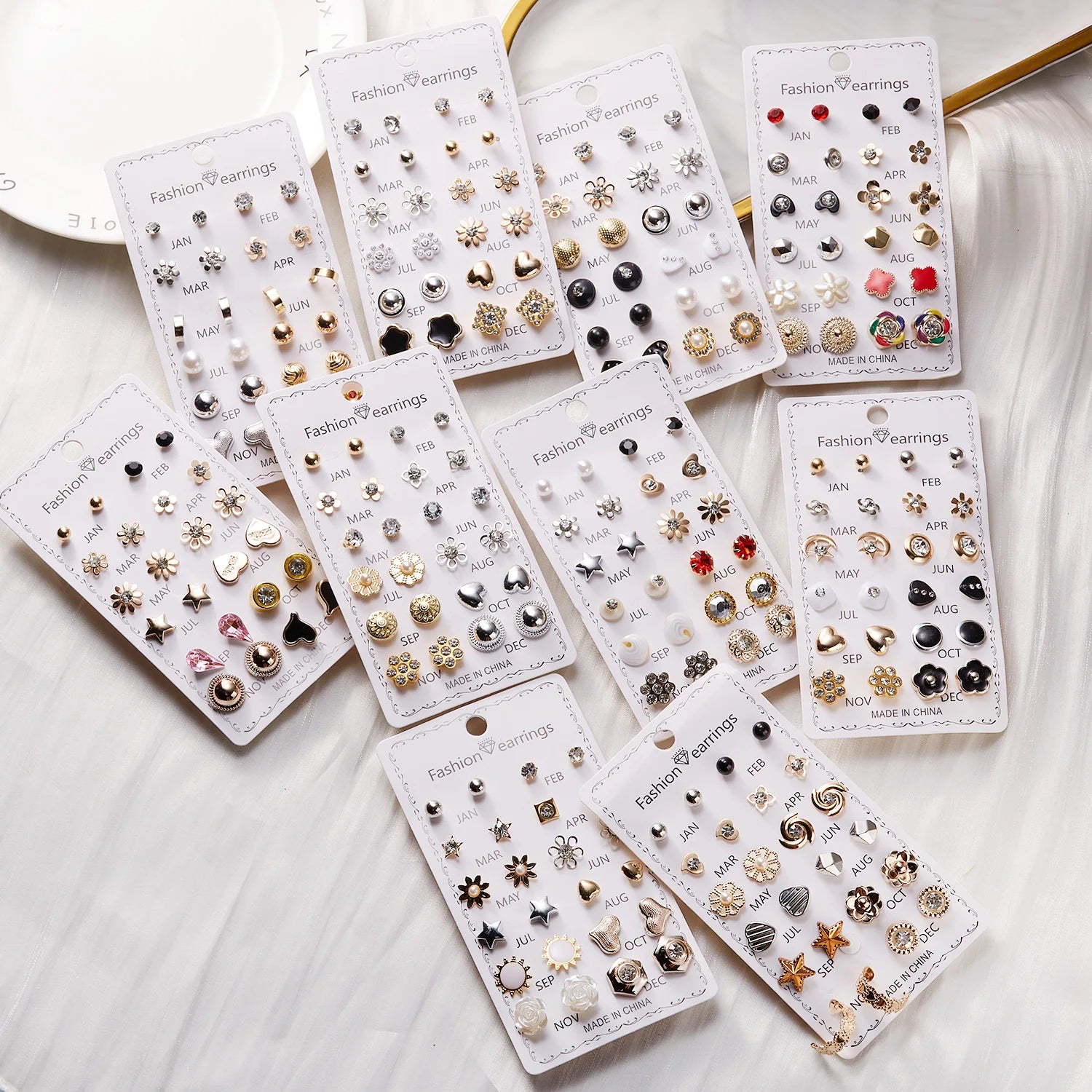 Rinhoo 12pairs Crystal Simulated Pearl Earrings Sets For Women Colorful Round Ear Stud Earrings Wedding Jewelry Box Earrings