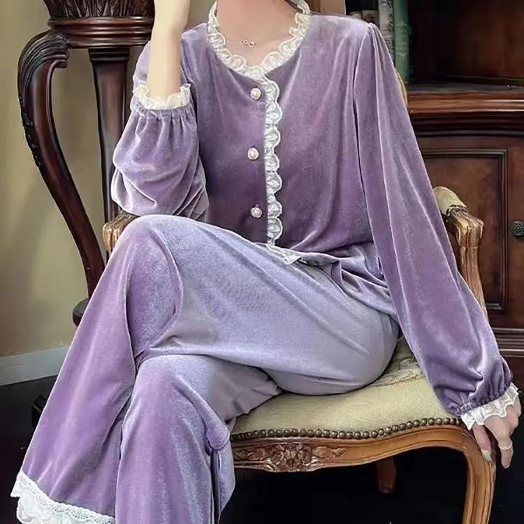 Women's Velvet Sleepwear Comfortable Lace Top Long Trousers Pajamas Set Home Clothes Ladies Nightwear Outer Clothes Pijama Mujer