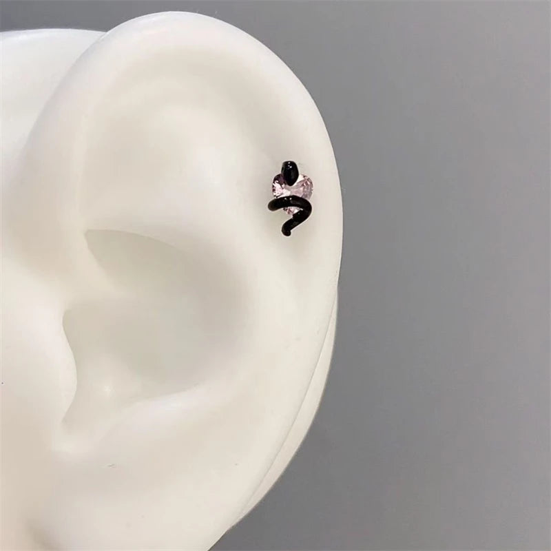 1Pcs Cute Heart-shaped Zircon Snake Piercing Small Earrings for Women Y2K Stainless Steel Ear Bone Nails Helix Piercing Jewelry