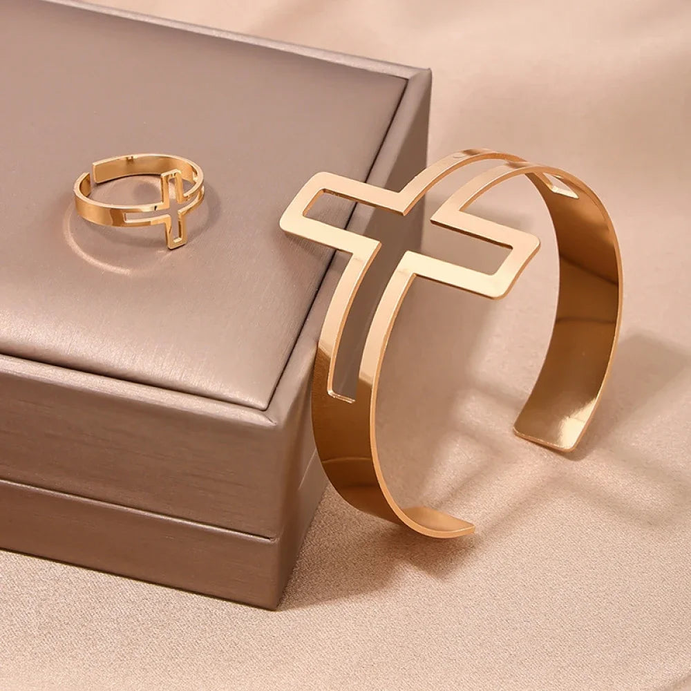 2-Piece Set Of Fashionable And Simple Geometric Open Square Jewelry Hollow Ring Bracelet Set Mother'S Day Gift Jewelry Set