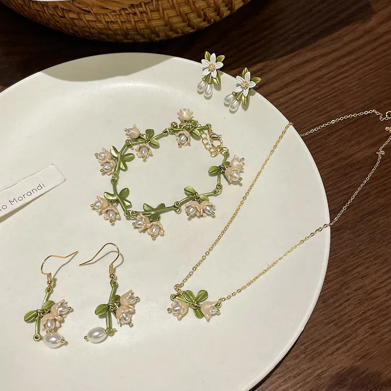 4PCS/Set Romantic White Flower Pearl Jewelry Set Lily of The Valley Vintage Earrings Necklace Bracelet for Women Gift Bijoux