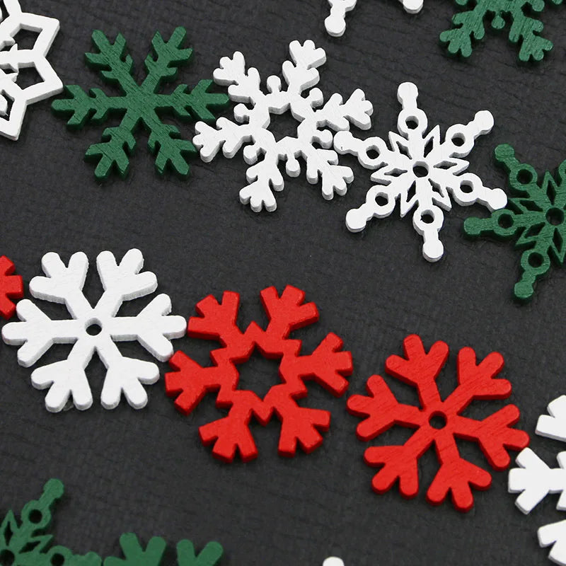 (50 Pieces/pack) 23mm Christmas Snowflake Wood Chips Colorful Diverse New Year's Holiday Party Window Decoration Props Toys DIY