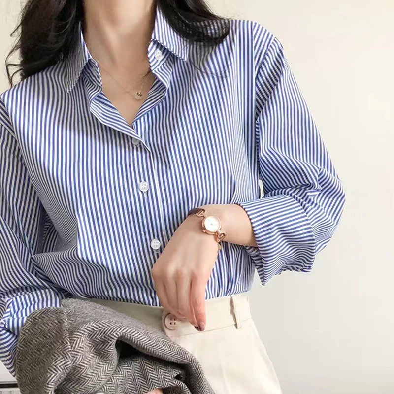 2024 New Women's Casual Shirt Comfortable Simple Striped Blue And White Classic Retro Spring And Autumn Long Sleeve Top