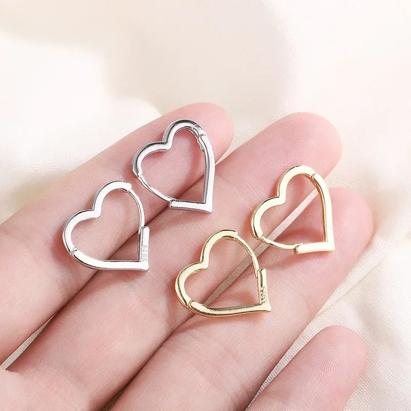 Fashion Simple Design Silver Color Hollow Heart Hoop Earrings for Women Cute Stainless Steel Gold Plating Ear Rings Jewelry Gift