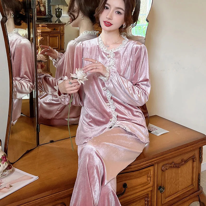 Women's Velvet Sleepwear Comfortable Lace Top Long Trousers Pajamas Set Home Clothes Ladies Nightwear Outer Clothes Pijama Mujer