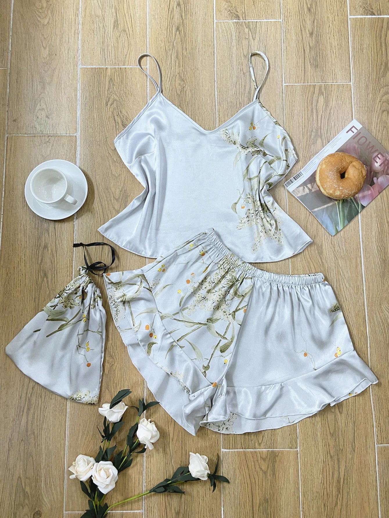 Elegant Floral Print Cami Tops   Ruffle Hem Shorts Pajama Set  Women's Sleepwear   Loungewear